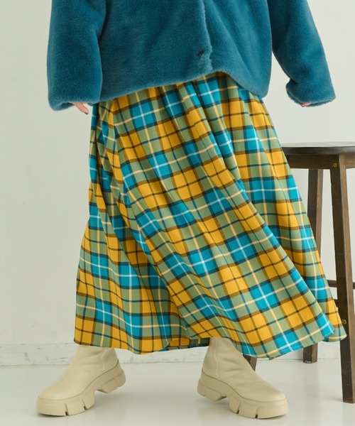 MERLOT（メルロー）の「カラーチェックフレアスカート（スカート・レディース・イエロー/グリーン/ピンク・FREE）」の13枚目の写真