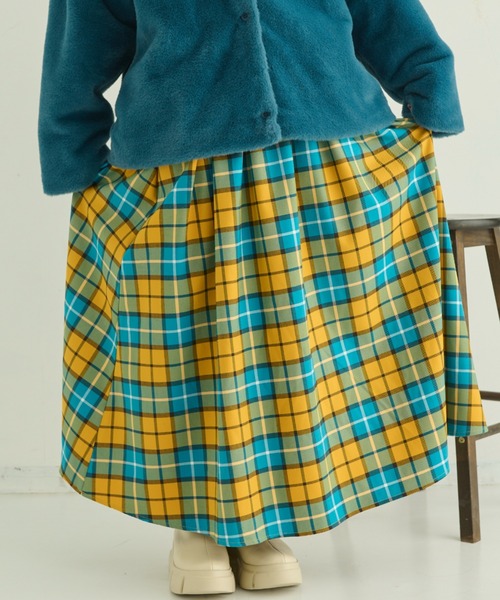 MERLOT（メルロー）の「カラーチェックフレアスカート（スカート・レディース・イエロー/グリーン/ピンク・FREE）」の20枚目の写真