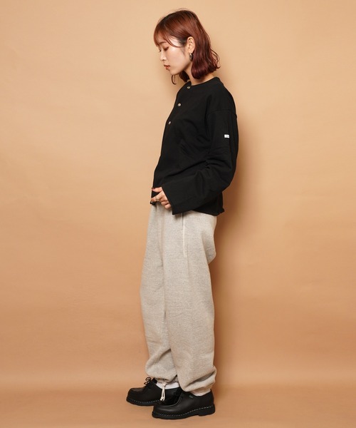 ORCIVAL（オーシバル）の「CREW NECK CARDIGAN（カーディガン/ボレロ・レディース・ブラック系その他2/ブラック系その他/ホワイト系その他・2）」の9枚目の写真