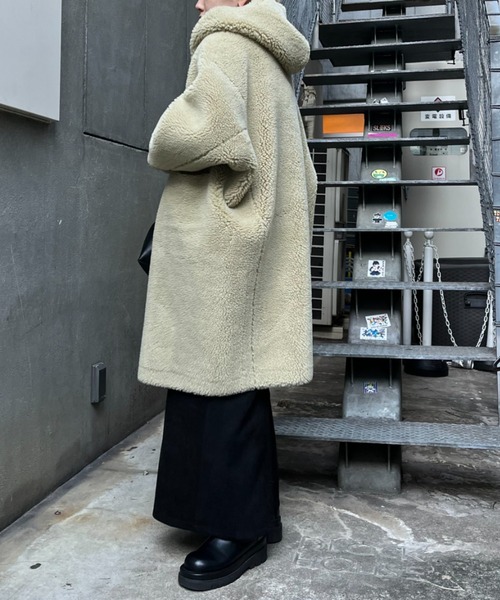 CIAOPANIC（チャオパニック）の「リバーシブルフェイクボアコート（ムートンコート・レディース・レモンイエロー/チャコールグレー・FREE）」の11枚目の写真