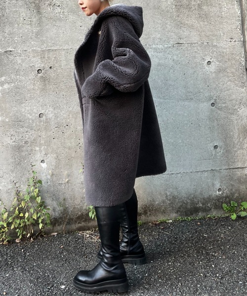 CIAOPANIC（チャオパニック）の「リバーシブルフェイクボアコート（ムートンコート・レディース・レモンイエロー/チャコールグレー・FREE）」の15枚目の写真