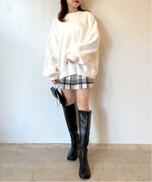 OLIVE des OLIVE（オリーブデオリーブ）の「裏起毛チュニックプルオーバー（スウェット・レディース・オフホワイト/スミクロ/トップグレー・FREE）」の15枚目の写真