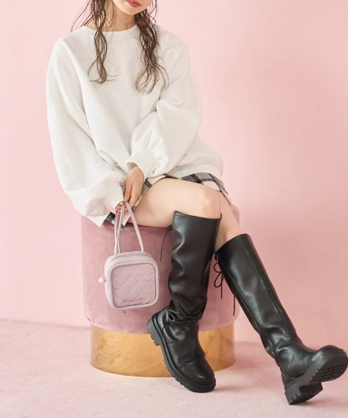 OLIVE des OLIVE（オリーブデオリーブ）の「裏起毛チュニックプルオーバー（スウェット・レディース・オフホワイト/スミクロ/トップグレー・FREE）」の16枚目の写真