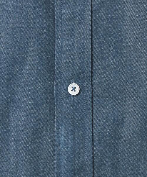 green label relaxing（グリーンレーベルリラクシング）の「コットン デニムライク リラックス ボタンダウン シャツ（ビジネスシャツ・メンズ・ネイビー・L/XL/M/S）」の9枚目の写真