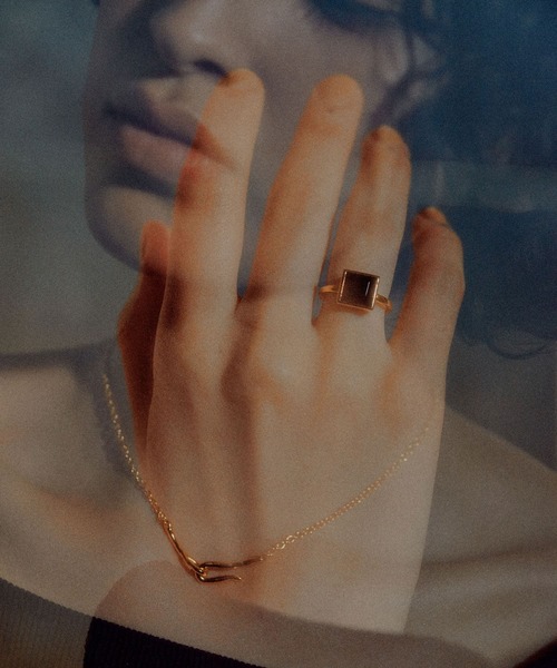 SMELLY（スメリー）の「SMELLY so’　square stone ring（リング・レディース・ゴールド・-）」の8枚目の写真
