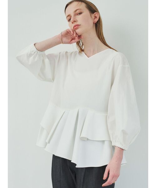 ELENDEEK（エレンディーク）の「2WAY ランダムフレアブラウス（シャツ/ブラウス・レディース・ブラック/オフホワイト・FREE）」の7枚目の写真