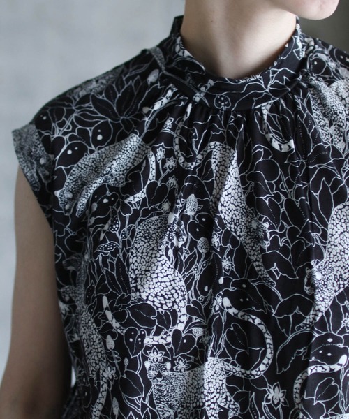 G.V.G.V.(ジーヴィージーヴィー)の「LEOPARD PRINT FRENCH SLV TOP(Tシャツ/カットソー・レディース・オフホワイト/ブラック・ONE SIZE)」の7枚目の写真