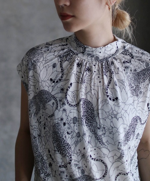 G.V.G.V.(ジーヴィージーヴィー)の「LEOPARD PRINT FRENCH SLV TOP(Tシャツ/カットソー・レディース・オフホワイト/ブラック・ONE SIZE)」の12枚目の写真