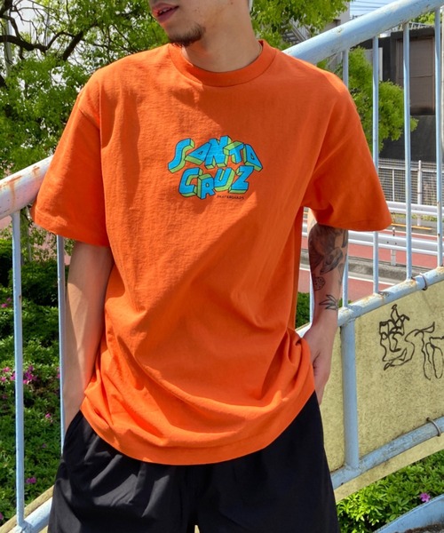 SANTA CRUZ(サンタクルーズ)の「【ムラサキスポーツ別注】SANTACRUZ/サンタクルーズ バックプリントTシャツ アーカイブTee/クルーネック半袖Tシャツ 502232401(Tシャツ/カットソー・メンズ・オレンジ/ブラック/ホワイト・L/XL/M)」の14枚目の写真