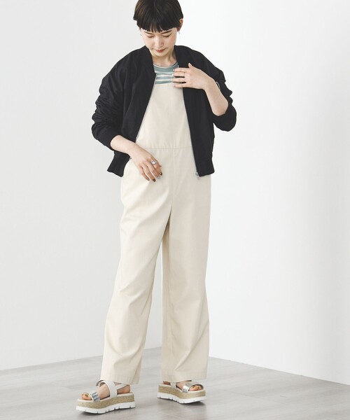 BEAMS HEART（ビームスハート）の「BEAMS HEART / コットン ショート MA-1ブルゾン（MA-1・レディース・ベージュ/ブラック/オリーブ・FREE）」の4枚目の写真