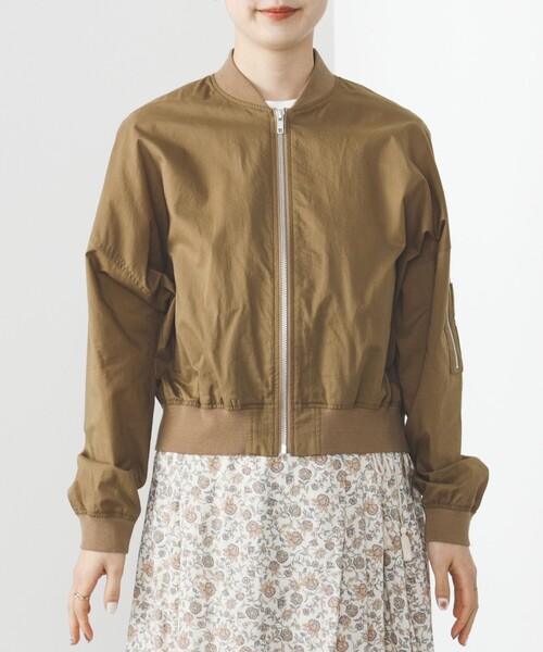 BEAMS MA-1 ショート丈 BEAMS MA-1 (BEAMS夾克) BEAMS |