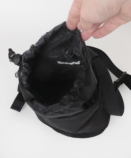 URBAN RESEARCH DOORS（アーバンリサーチドアーズ）の「チョークバッグ（ショルダーバッグ・メンズ・ブルー/ライトカーキ/ブラック・-）」の13枚目の写真