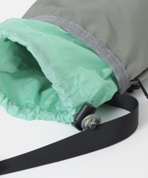 URBAN RESEARCH DOORS（アーバンリサーチドアーズ）の「チョークバッグ（ショルダーバッグ・メンズ・ブルー/ライトカーキ/ブラック・-）」の9枚目の写真