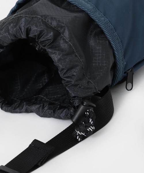 URBAN RESEARCH DOORS（アーバンリサーチドアーズ）の「チョークバッグ（ショルダーバッグ・メンズ・ブルー/ライトカーキ/ブラック・-）」の7枚目の写真