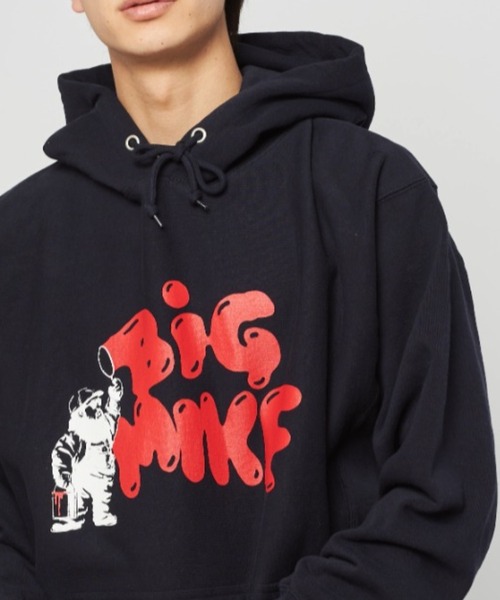 BIG MIKE(ビッグマイク)の「BIG MIKE ビックマイク/ 23秋冬新作 ニューマイクバブル 長袖プリント スウェットフーディー プルオーバーパーカー mike buble hoodie 102338901(パーカー・メンズ・杢グレー/サンドベージュ/ネイビー/ホワイト/アッシュグレー/ブラック・MEDIUM/LARGE/X-LARGE)」の12枚目の写真
