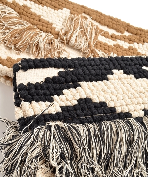 SHIPS for women(シップスフォーウィメン)の「《追加予約》フリンジクラッチ◆■(クラッチバッグ・レディース・ブラック/キャメル/ネイビー/ライトブルー・ONE SIZE)」の9枚目の写真