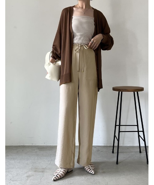Re:EDIT（リエディ）の「[低身長/高身長サイズ有][洗濯機で洗える]リネンライクイージードロストパンツ（その他パンツ・レディース・ブラック/カーキ/ブラウン/キャメル/ベージュ・SHORT/MEDIUM/TALL/LARGE）」の12枚目の写真