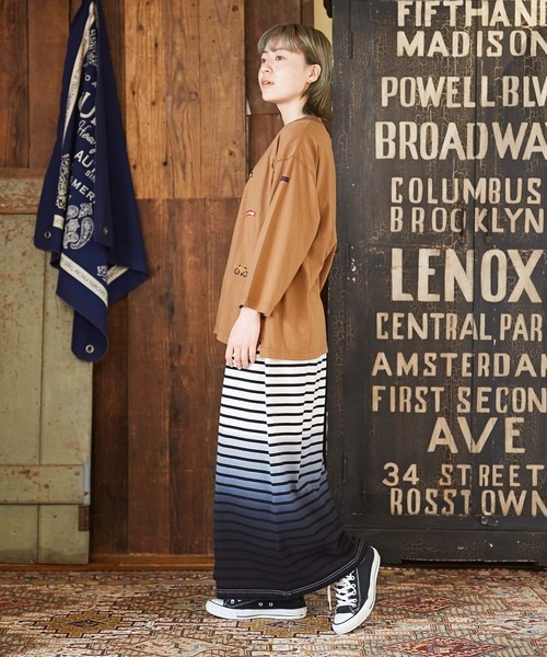 CUBE SUGAR（キューブシュガー）の「グラデーション染ボーダーカットソーロングスカート（スカート・レディース・パープル/ブラック/キャメル・M）」の7枚目の写真