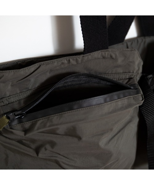 APPLEBUM（アップルバム）の「Utility Vest（ベスト・メンズ・カーキ・FREE）」の5枚目の写真