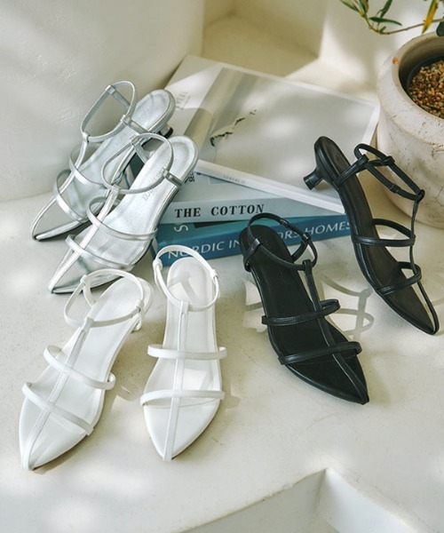 KOBE LETTUCE(コウベレタス)の「Tラインヒールサンダル(サンダル・レディース・ホワイト/シルバー/ブラック・M/LL/L/S)」の8枚目の写真