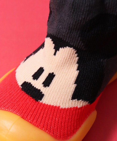 sanrio（サンリオ）の「(SK)【sanrio & Disney】ソックスシューズ（ベビーシューズ/ベビーソックス・キッズ・ベビーピンク/レッド/サックスブルー/イエロー/ブラック・X-SMALL/SMALL/MEDIUM/LARGE）」の2枚目の写真