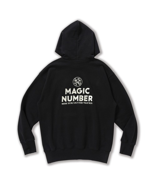 MAGIC NUMBER（マジック ナンバー）の「【MAGIC NUMBER】STOCK LOGO BASIC HOODIE SWEAT（スウェット・メンズ・ブラック/アッシュグレー・MEDIUM/LARGE/X-LARGE）」の7枚目の写真