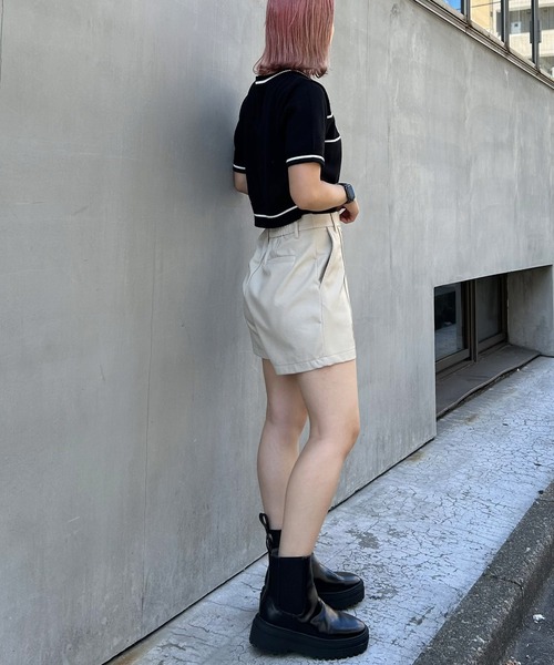 INGNI(イング)の「フェイクレザーショート/パンツ(その他パンツ・レディース・アイボリー/ブラック/ブラック系その他・FREE)」の11枚目の写真