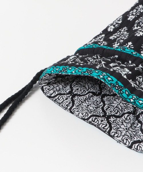 URBAN RESEARCH Sonny Label（アーバンリサーチサニーレーベル）の「MIXプリントコットンポシェット（ショルダーバッグ・レディース・ブラック/カーキ/ブルー・ONE）」の14枚目の写真