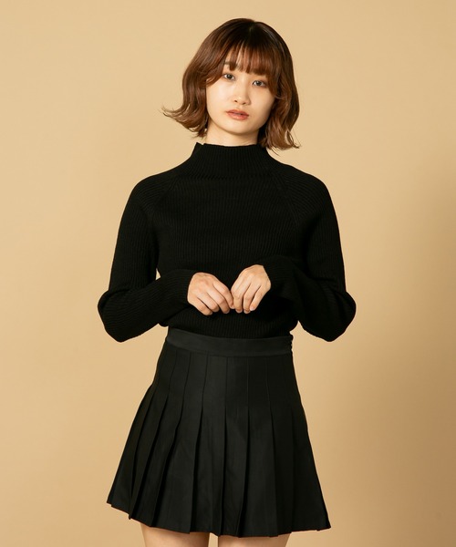 fort point(フォーポイント)の「【FORTPOINT/フォートポイント】ボトルネックで大人のこなれ感 リブニット ボトルネック トップス ハイネック(ニット/セーター・レディース・オフホワイト/ブラック/ベージュ・MEDIUM/LARGE)」の14枚目の写真