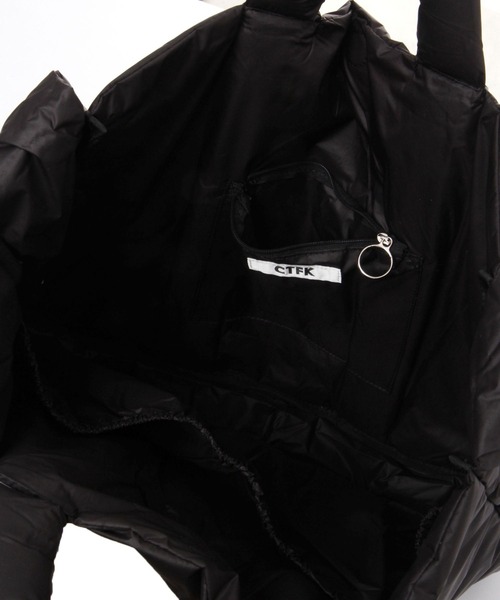 LEPSIM（レプシィム）の「【CONTROL FREAK／コントロールフリーク】撥水ナイロンBIGショルダー　904481（ショルダーバッグ・レディース・ブラック/アイボリー・ONE SIZE）」の9枚目の写真