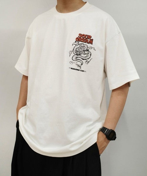 Sourcream(サワークリーム)の「【Sourcream麻雀倶楽部】ドラゴンTEE(Tシャツ/カットソー・メンズ・ホワイト/チャコールグレー・FREE)」の8枚目の写真