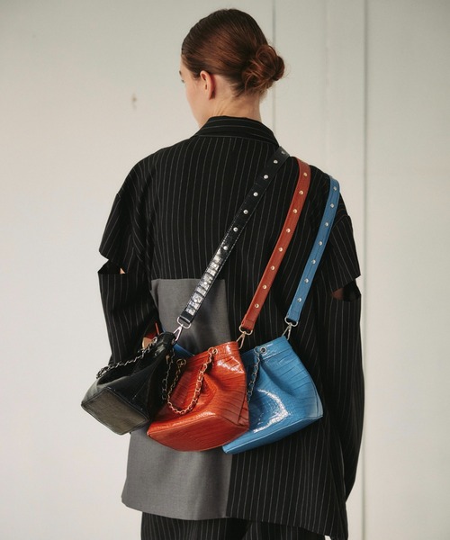 seyto（セイト）の「Multi way patent fake leather bag / マルチウェイパテントフェイクレザーバック（ショルダーバッグ・メンズ・ブルー/ブラウン/ブラック・FREE）」の6枚目の写真