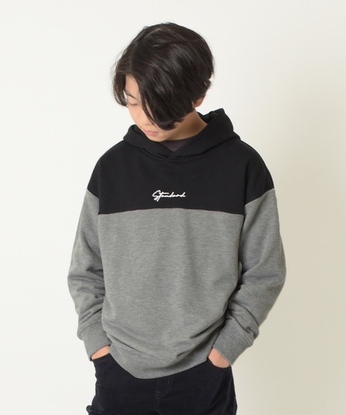 GLAZOS(グラソス)の「TC裏毛・バイカラーパーカー(その他トップス・キッズ・ベージュ/ライトブルー/グレー・140cm/150cm/160cm/170cm)」の1枚目の写真