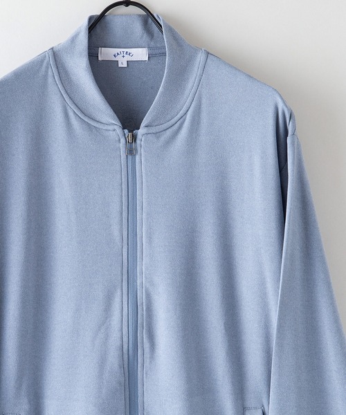 JEANS MATE(ジーンズメイト)の「【KAITEKI+】フラッフィースムースリブ ブルゾン(ブルゾン・メンズ・ブルー/ベージュ/チャコールグレー・MEDIUM/X-LARGE/LARGE)」の3枚目の写真