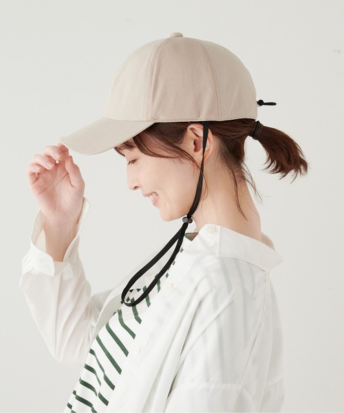 HAT MIKKE（ハットミッケ）の「【オシャメット】インナーガード入り自転車用ヘルメット / キャップ / 帽子 / UV対策 / 紫外線対策 / あご紐付き / CE規格（キャップ・レディース・ネイビー/ベージュ/ブラック・フリー）」の6枚目の写真