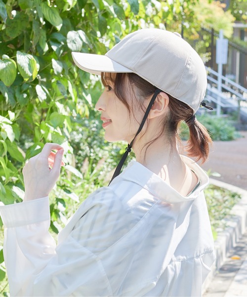 HAT MIKKE（ハットミッケ）の「【オシャメット】インナーガード入り自転車用ヘルメット / キャップ / 帽子 / UV対策 / 紫外線対策 / あご紐付き / CE規格（キャップ・レディース・ネイビー/ベージュ/ブラック・フリー）」の13枚目の写真