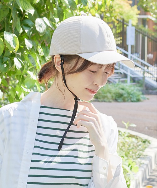 HAT MIKKE（ハットミッケ）の「【オシャメット】インナーガード入り自転車用ヘルメット / キャップ / 帽子 / UV対策 / 紫外線対策 / あご紐付き / CE規格（キャップ・レディース・ネイビー/ベージュ/ブラック・フリー）」の17枚目の写真