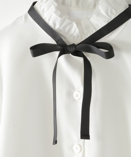 ikka（イッカ）の「【フォーマル対応】ボウタイ付きフリルブラウス（120~160cm）（シャツ/ブラウス・キッズ・オフホワイト・120/130/140/150/160）」の11枚目の写真
