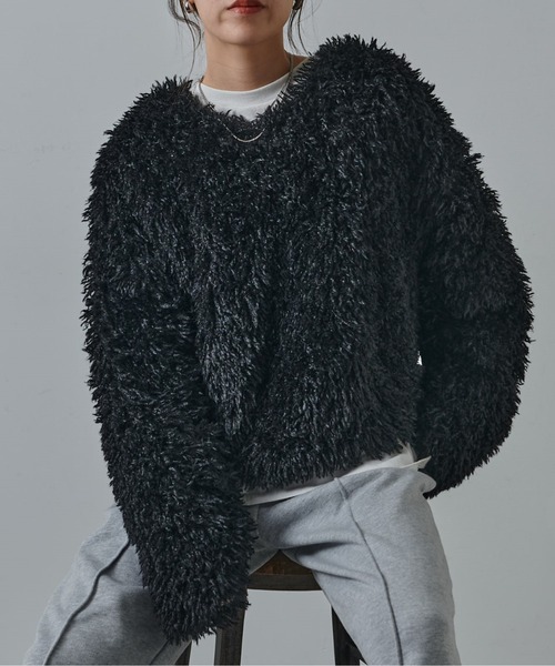 COLONY 2139（コロニートゥーワンスリーナイン）の「WEB・一部店舗限定 / 2WAYフリンジVネックプルオーバー（Tシャツ/カットソー・レディース・アイボリー/ブラック/グレー/ネイビー・FREE）」の2枚目の写真