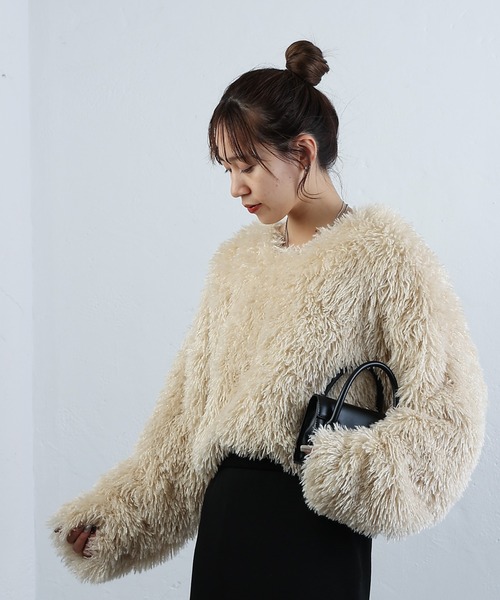 COLONY 2139（コロニートゥーワンスリーナイン）の「WEB・一部店舗限定 / 2WAYフリンジVネックプルオーバー（Tシャツ/カットソー・レディース・アイボリー/ブラック/グレー/ネイビー・FREE）」の15枚目の写真