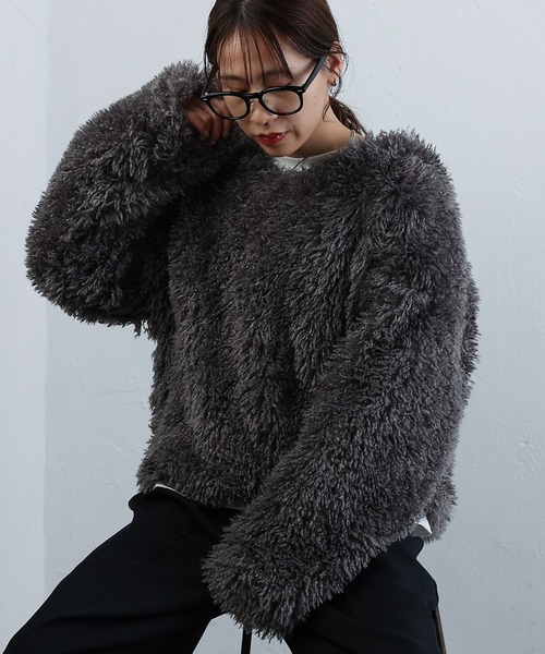 COLONY 2139（コロニートゥーワンスリーナイン）の「WEB・一部店舗限定 / 2WAYフリンジVネックプルオーバー（Tシャツ/カットソー・レディース・アイボリー/ブラック/グレー/ネイビー・FREE）」の6枚目の写真