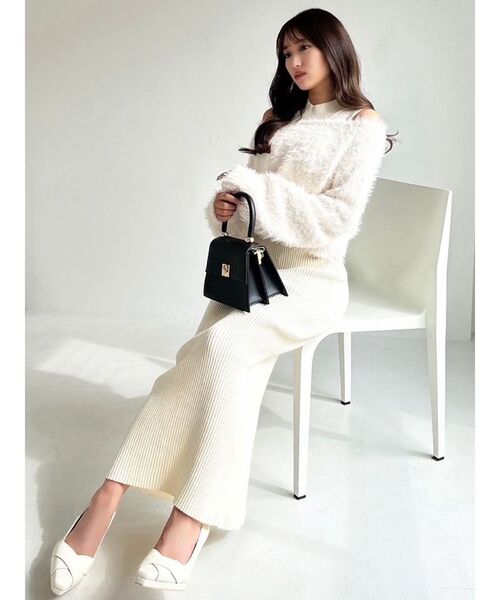 RESEXXY(リゼクシー)の「シャギーレイヤードリブニットワンピース(ワンピース・レディース・アイボリー/その他1/グレー・FREE)」の12枚目の写真