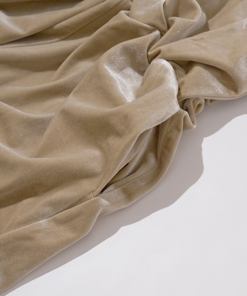 flower（フラワー）の「メルティングベロアロンパース（つなぎ/オールインワン・レディース・ベージュ/ブラック・M/S）」の22枚目の写真