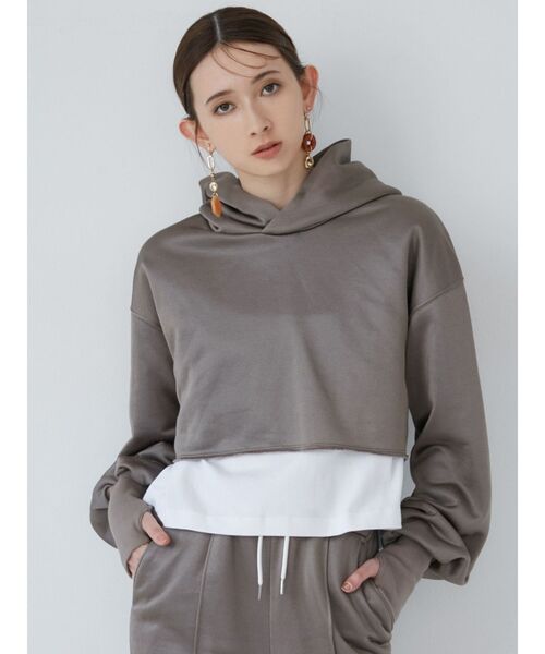 MURUA（ムルーア）の「シャイニークロップトフーディー（Tシャツ/カットソー・レディース・ブルー/ライトグレー/ダークグレー/モカ・FREE）」の7枚目の写真