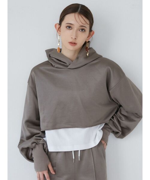 MURUA（ムルーア）の「シャイニークロップトフーディー（Tシャツ/カットソー・レディース・ブルー/ライトグレー/ダークグレー/モカ・FREE）」の12枚目の写真