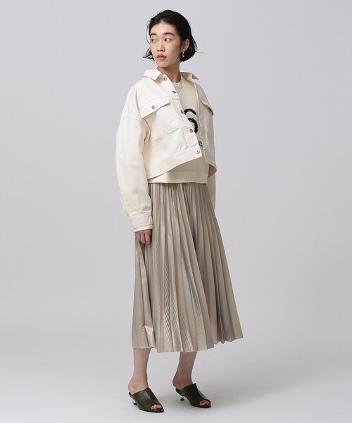 GALLEST(ギャレスト)の「フォルムデニムジャケット(デニムジャケット・レディース・アイボリー/チャコールグレー/ネイビー・40/38/36)」の19枚目の写真