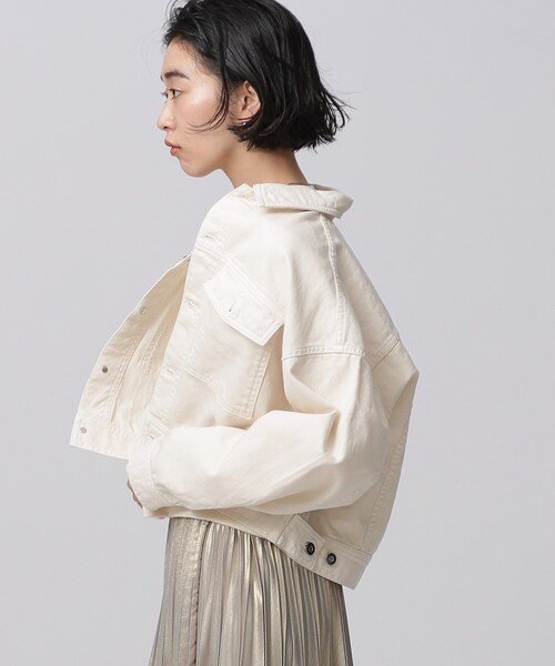 GALLEST(ギャレスト)の「フォルムデニムジャケット(デニムジャケット・レディース・アイボリー/チャコールグレー/ネイビー・40/38/36)」の20枚目の写真