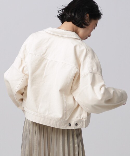 GALLEST(ギャレスト)の「フォルムデニムジャケット(デニムジャケット・レディース・アイボリー/チャコールグレー/ネイビー・40/38/36)」の21枚目の写真