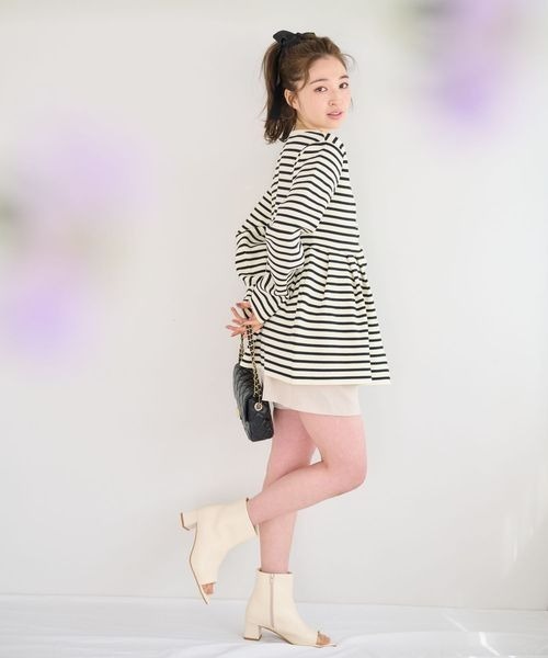 mysty woman(ミスティウーマン)の「ロングリボンバレッタ 107780(バレッタ/ヘアクリップ・レディース・ブラック・FREE)」の10枚目の写真