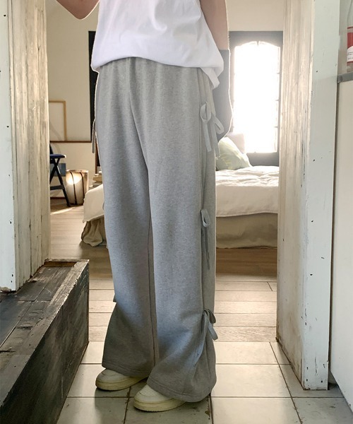 by muni:r（バイ ムニール）の「リボンワイドスウェットパンツ（スウェットパンツ・レディース・ブラック/グレー・FREE）」の21枚目の写真